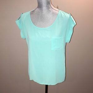 Mint top Medium